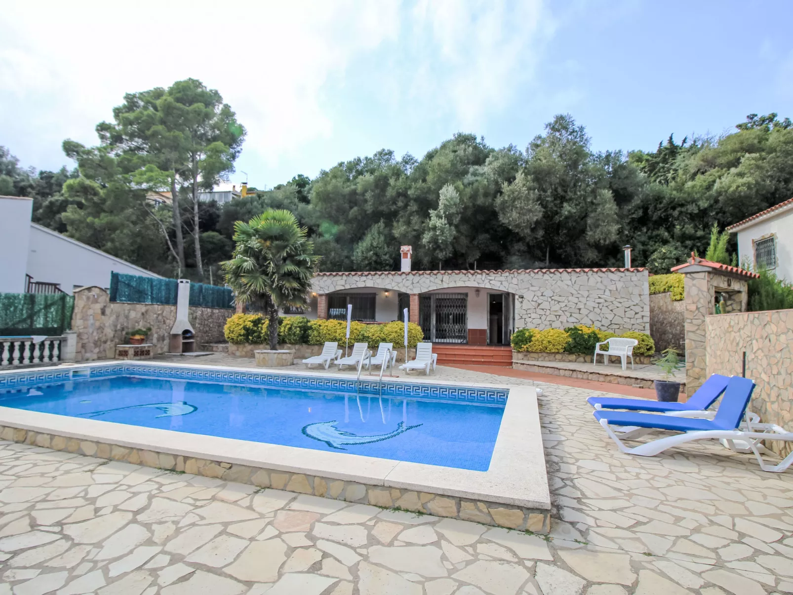 Roca Mas Mato - Draußen