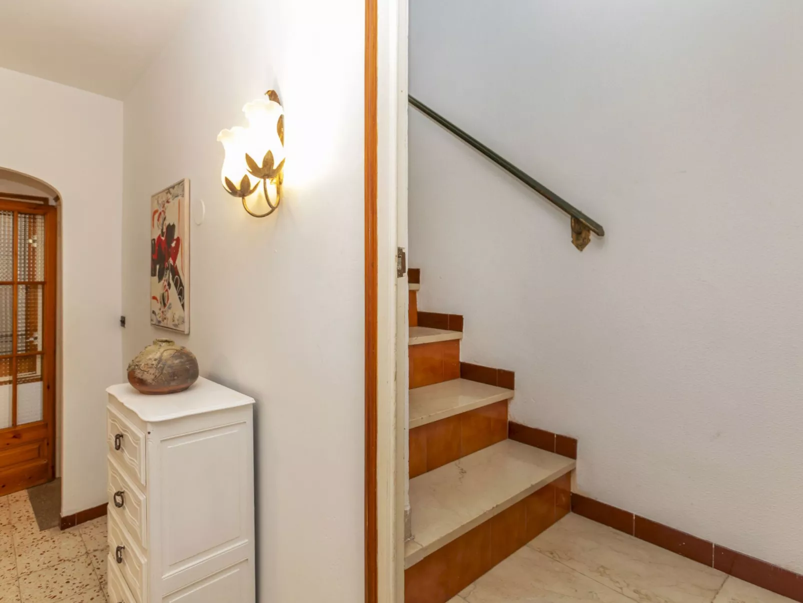 Urban Plaza Palafrugell - Drinnen