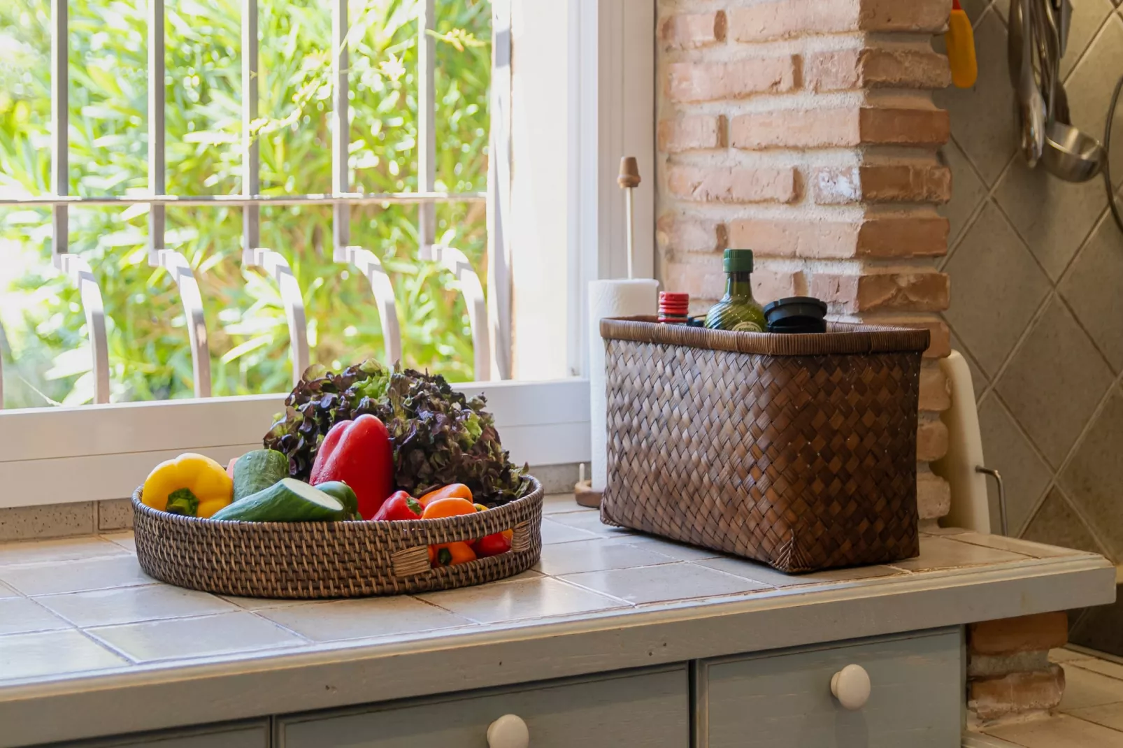 Charming Andalusian-Style Beach Villa - Küche