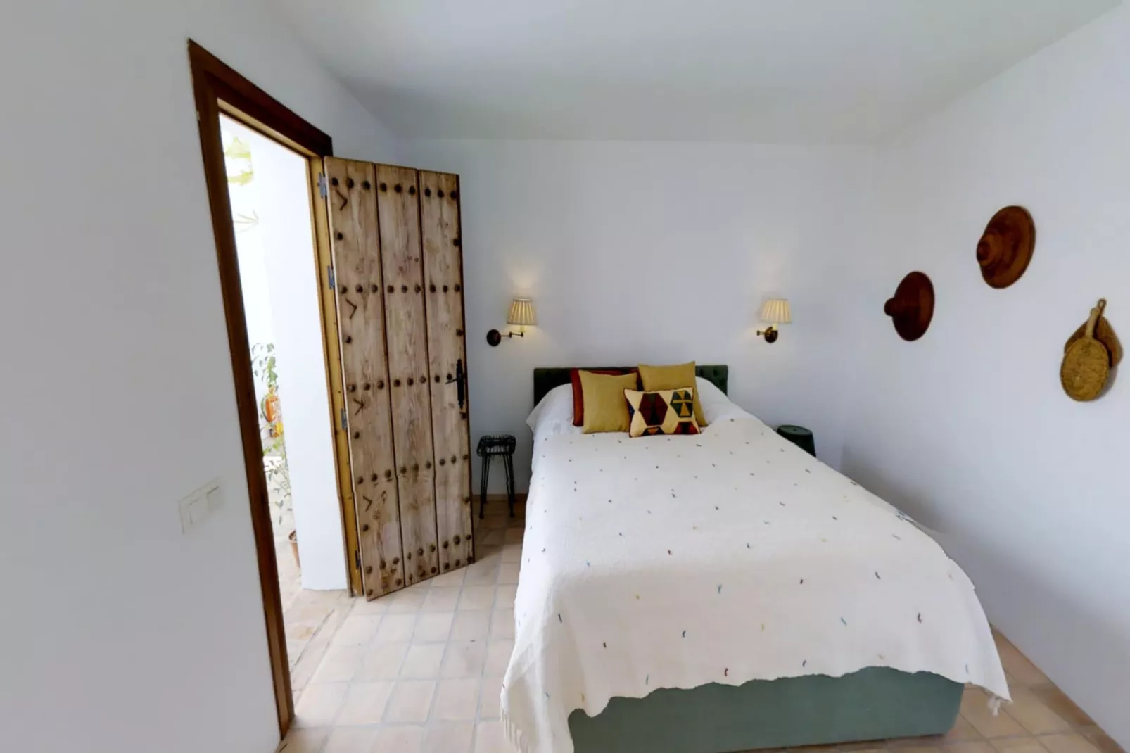 A Real Oasis in  Colonial style - Bedroom