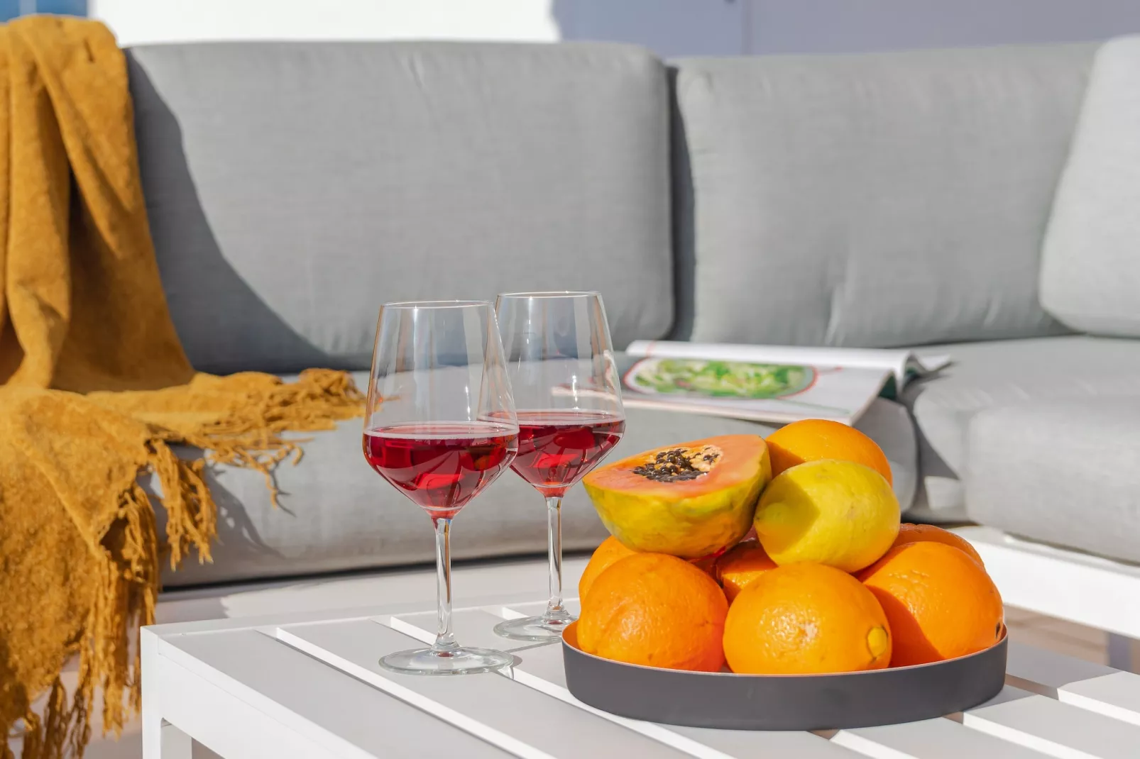 Beachside Penthouse with Rooftop Terrace & Pool - Ambiance