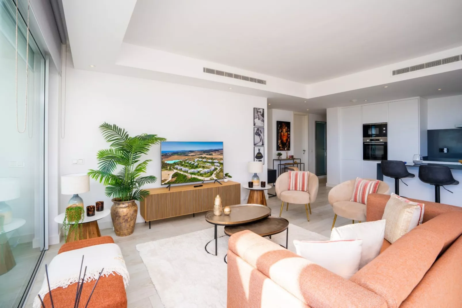 Stylish 3-Bed Apartment | Alcazaba Lagoon (1214) - Salon