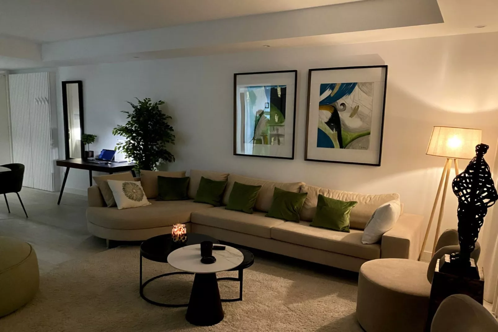 Stylish 2-Bed Apartment | Alcazaba Lagoon (1713) - Salon