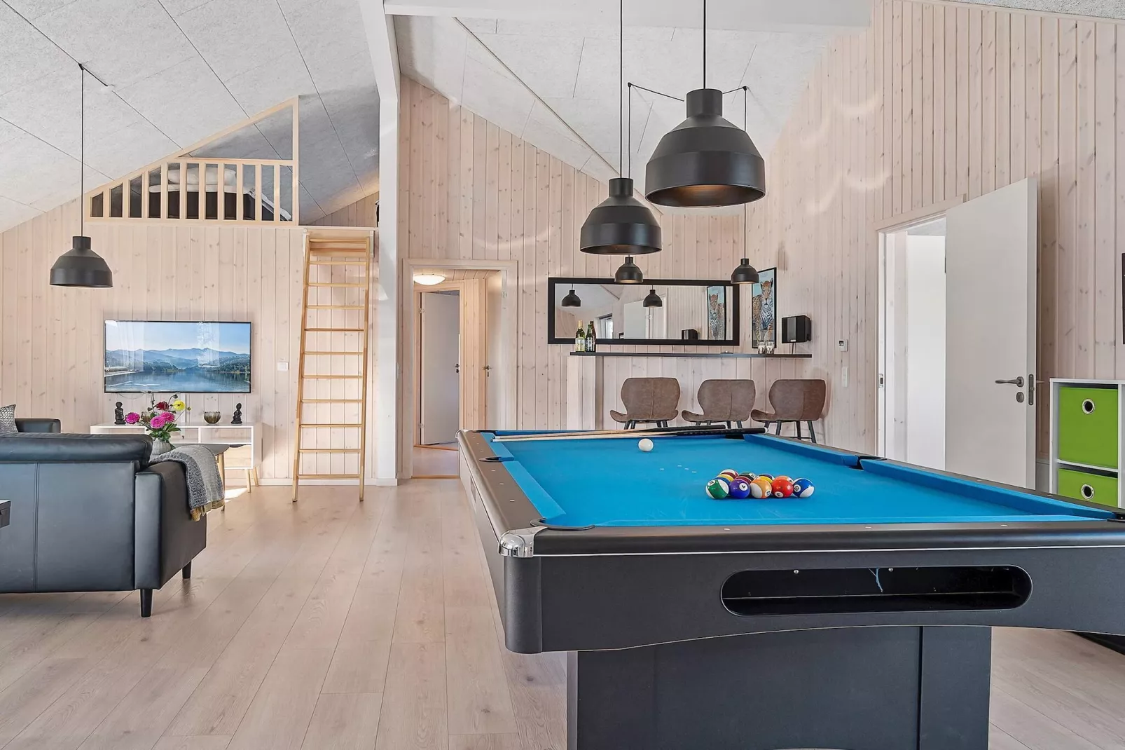 Maison de vacances pour 24 a Hasselberg - Intérieur