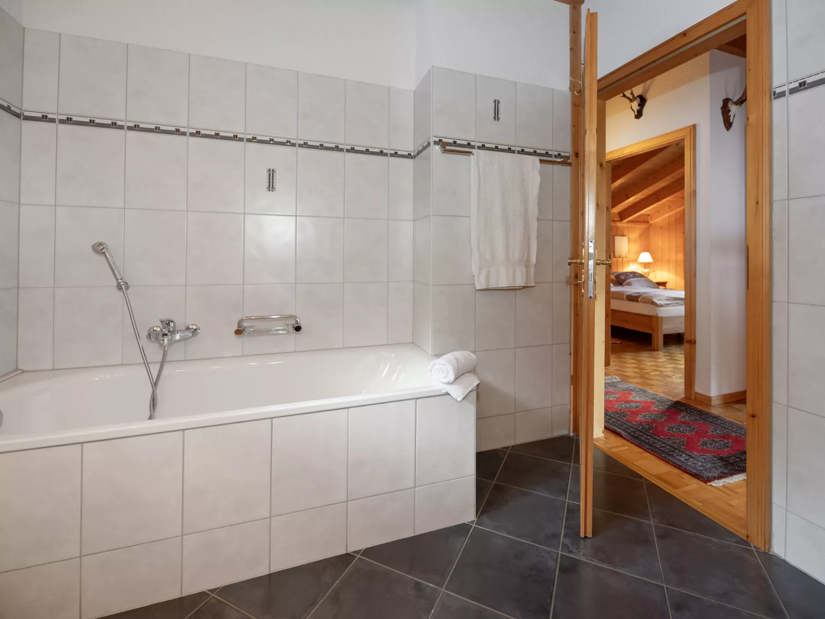 Ecureuil noir - Inside