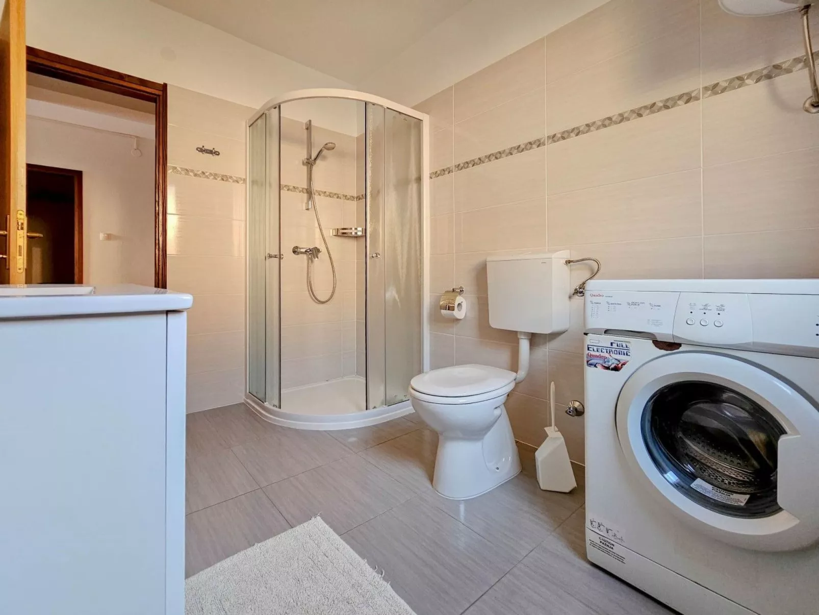 Wohnung "Maja" mit Terrasse - Drinnen