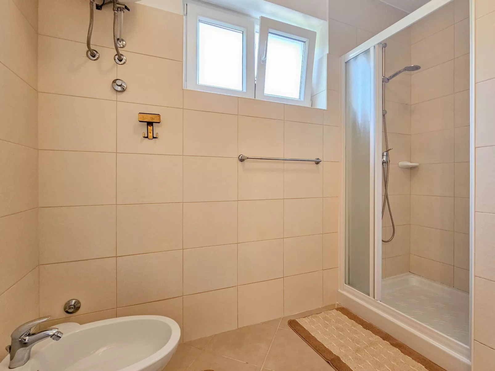 "Beco 2" direkt am Strand - Drinnen