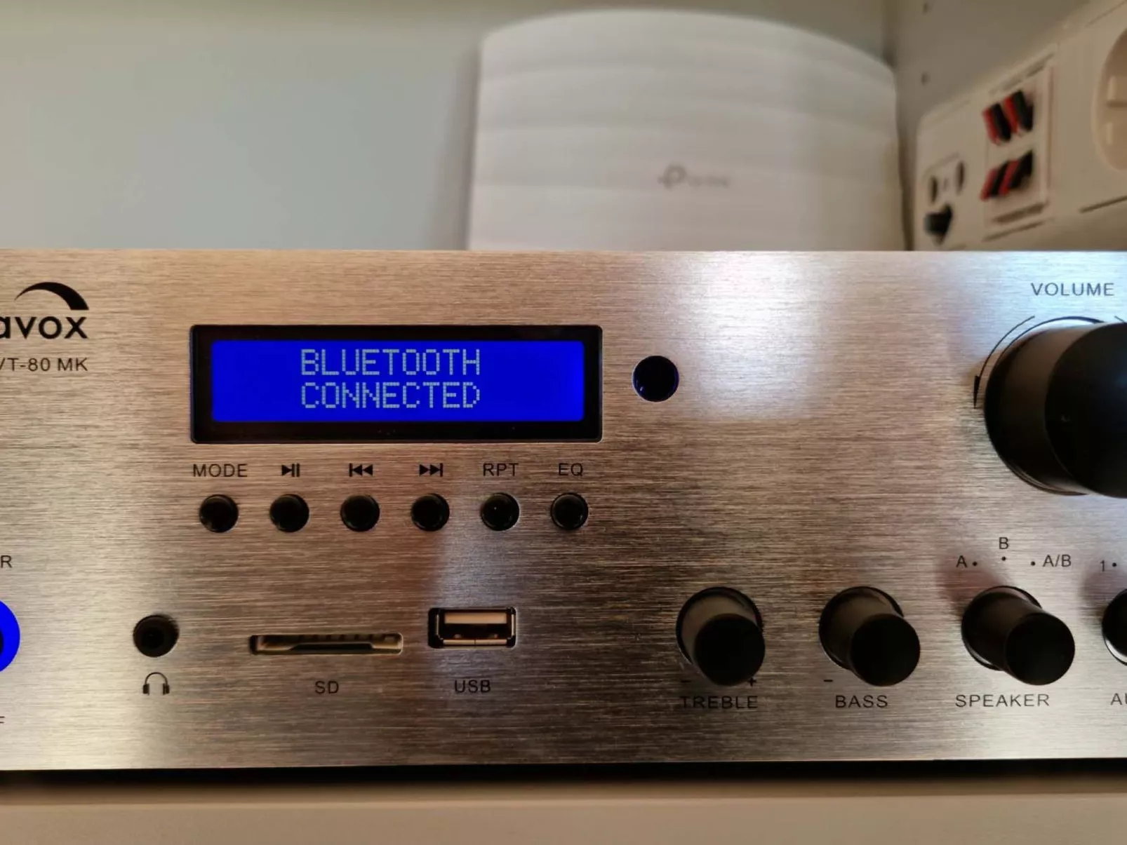 Tinyhaus Adam - Drinnen