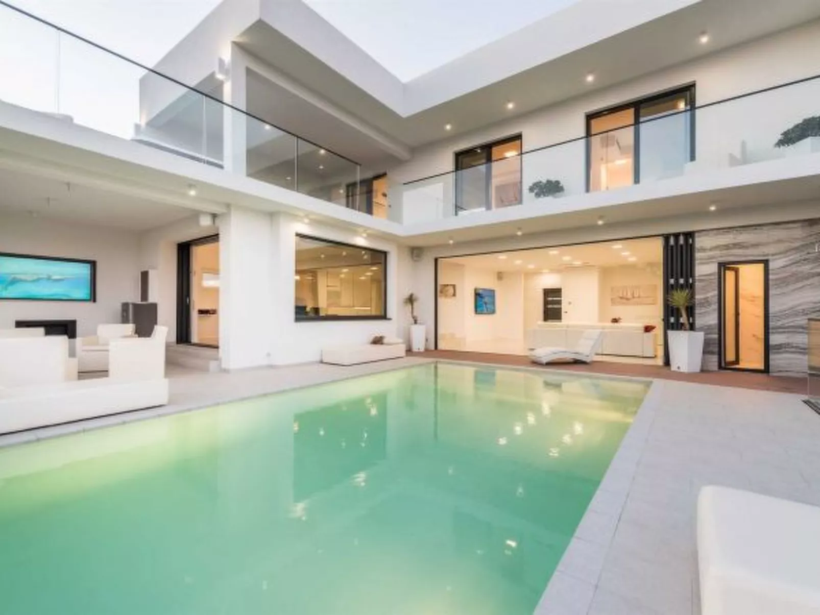 Luxury Villa Michele with infinity pool - Image-tags.info