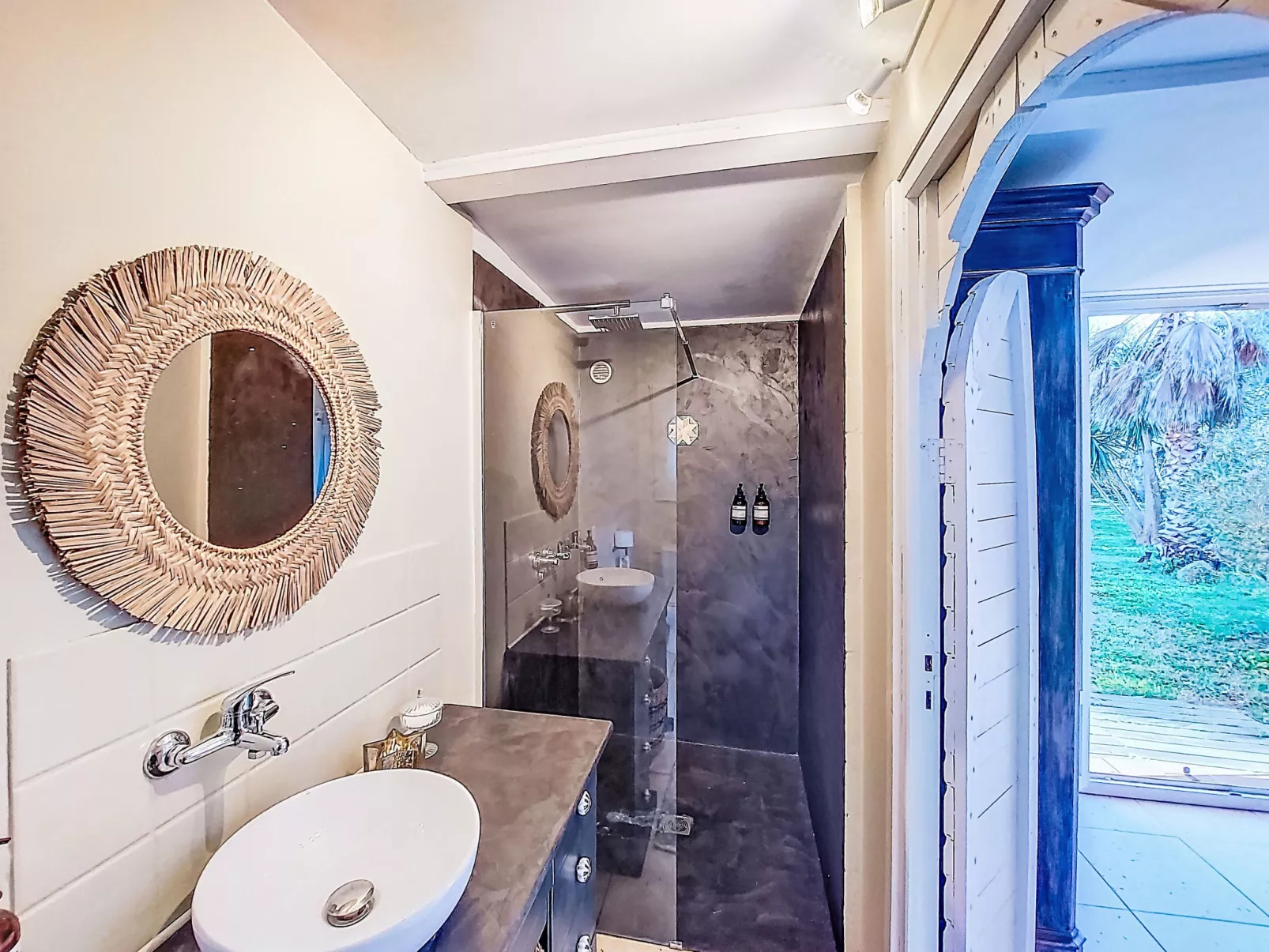 Tarabucetta - Dedans