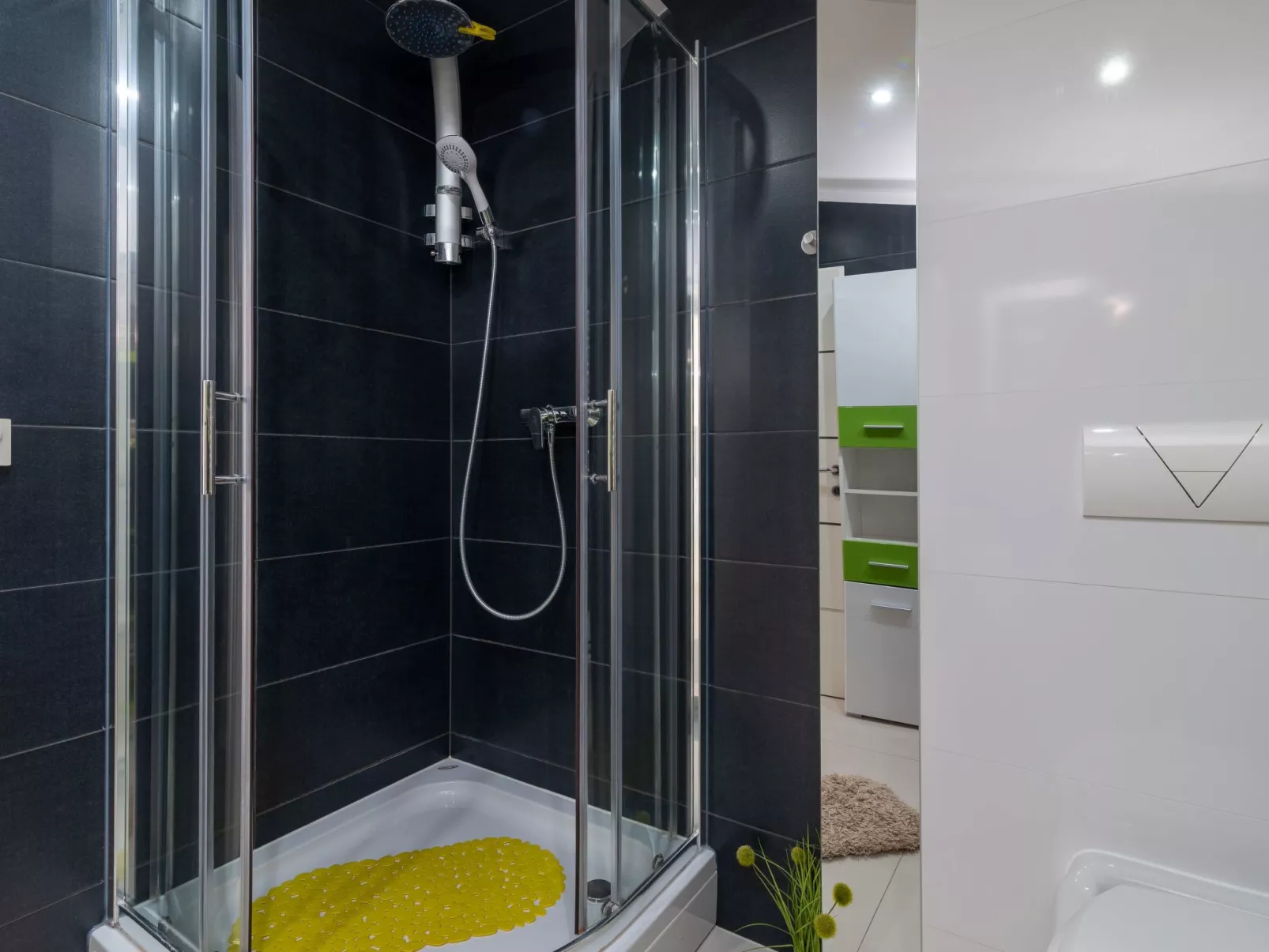 Moderne Ferienwohnung mit Gartennutzung, einem g - Image-tags.info