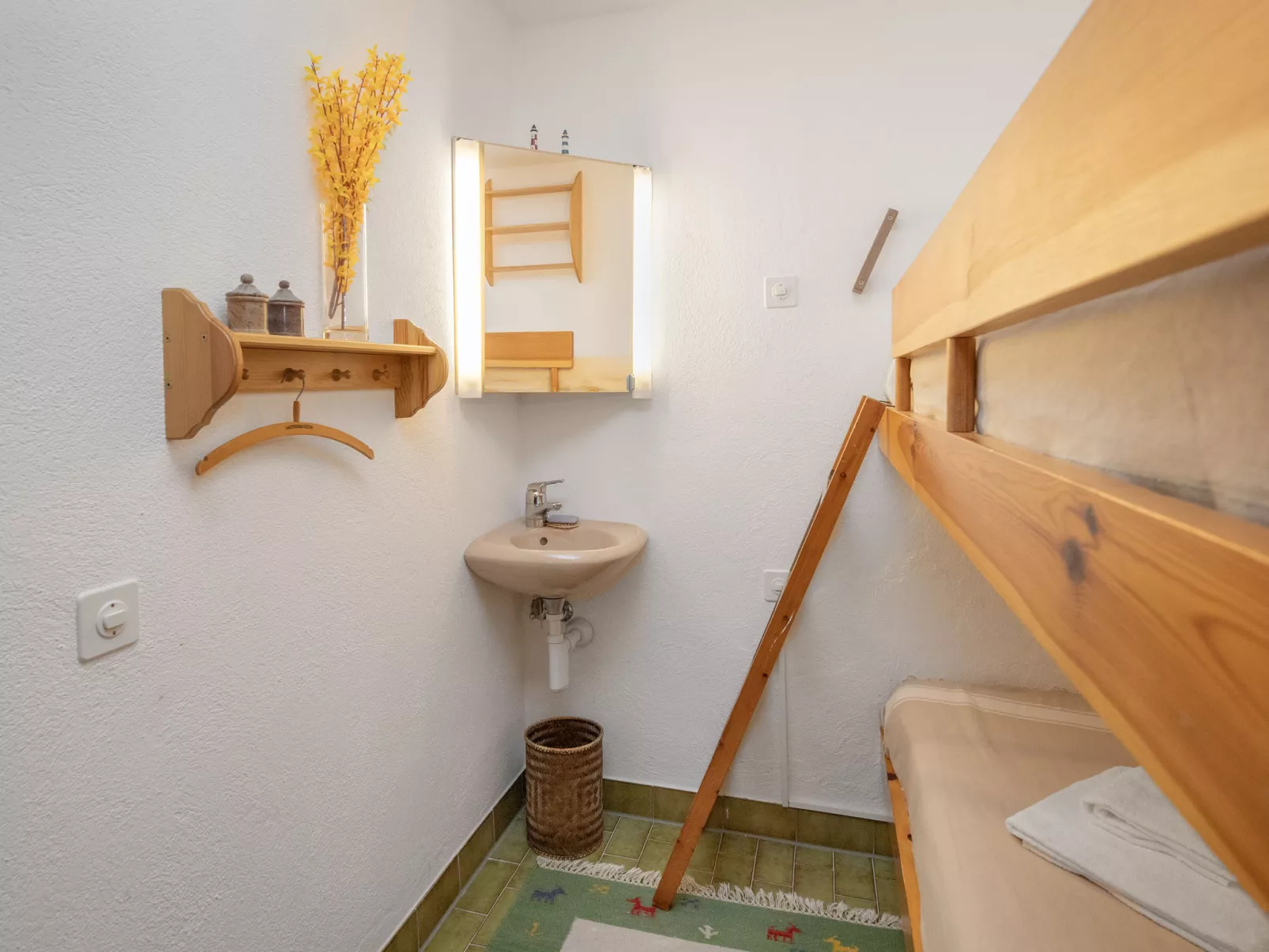 Veni, Vidi, Mansi - Drinnen