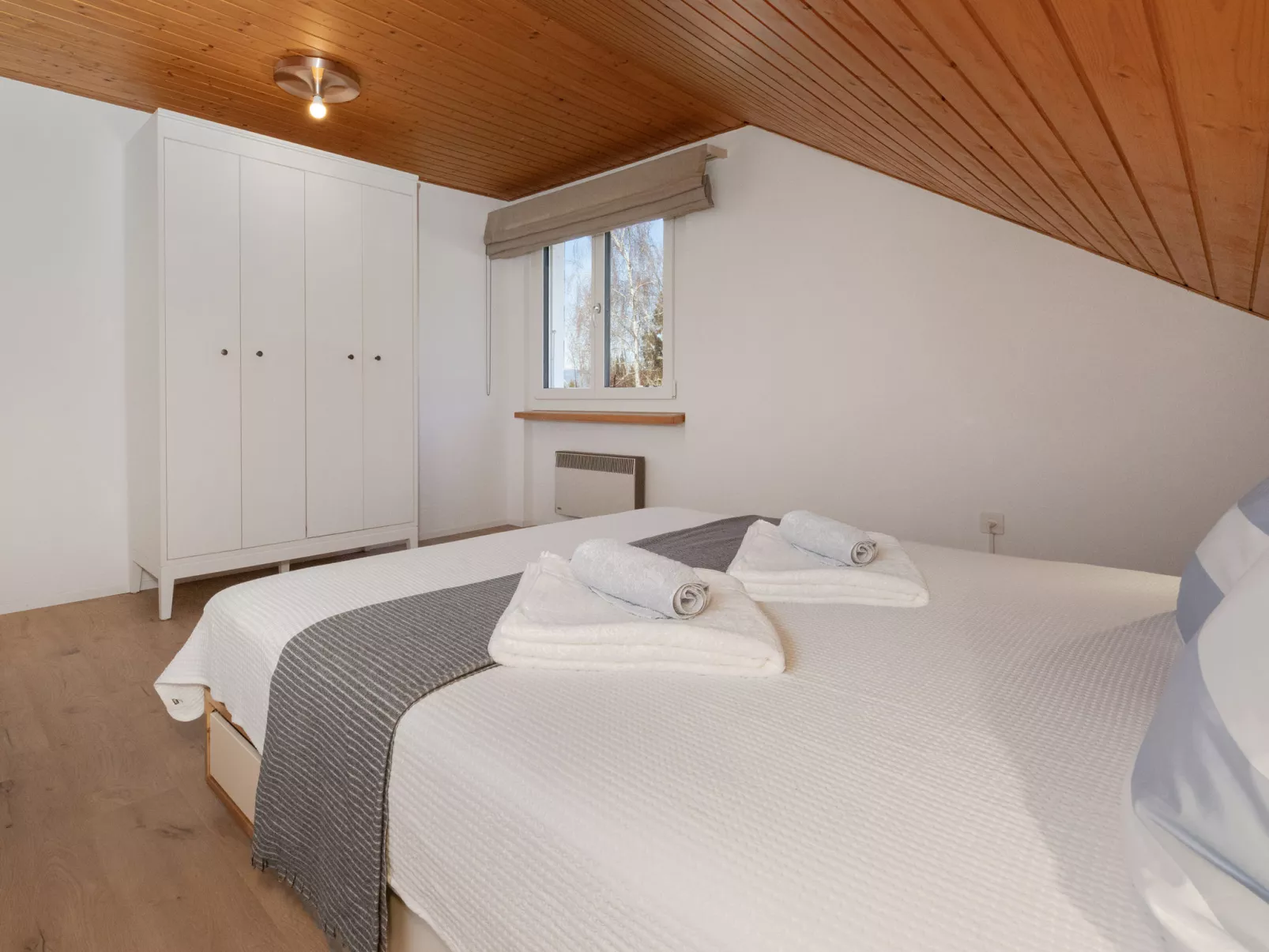 Sous-le-Moulin - Inside