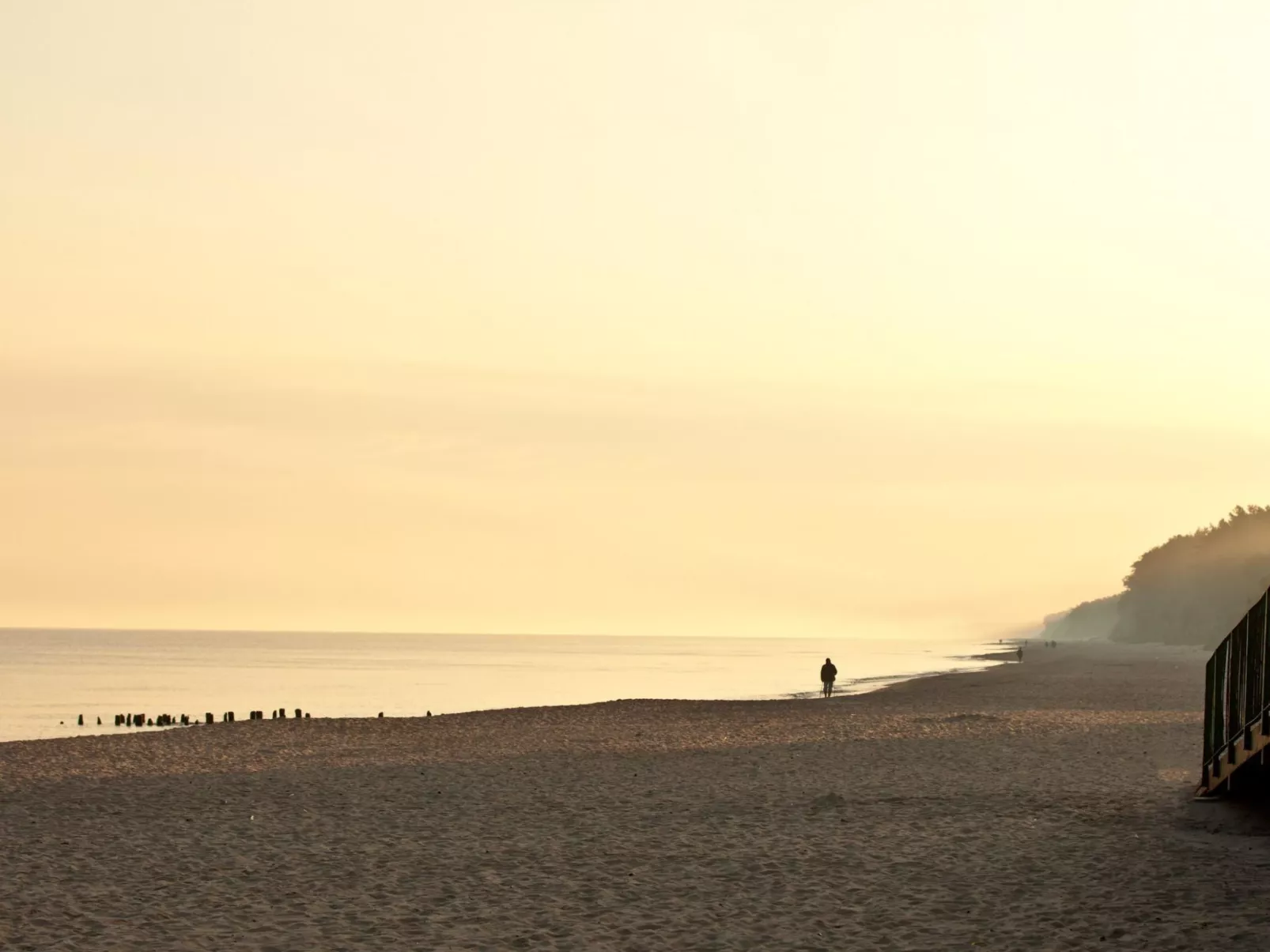 Wohnung mit Panoramaverglasung und Meerblick - Dehors