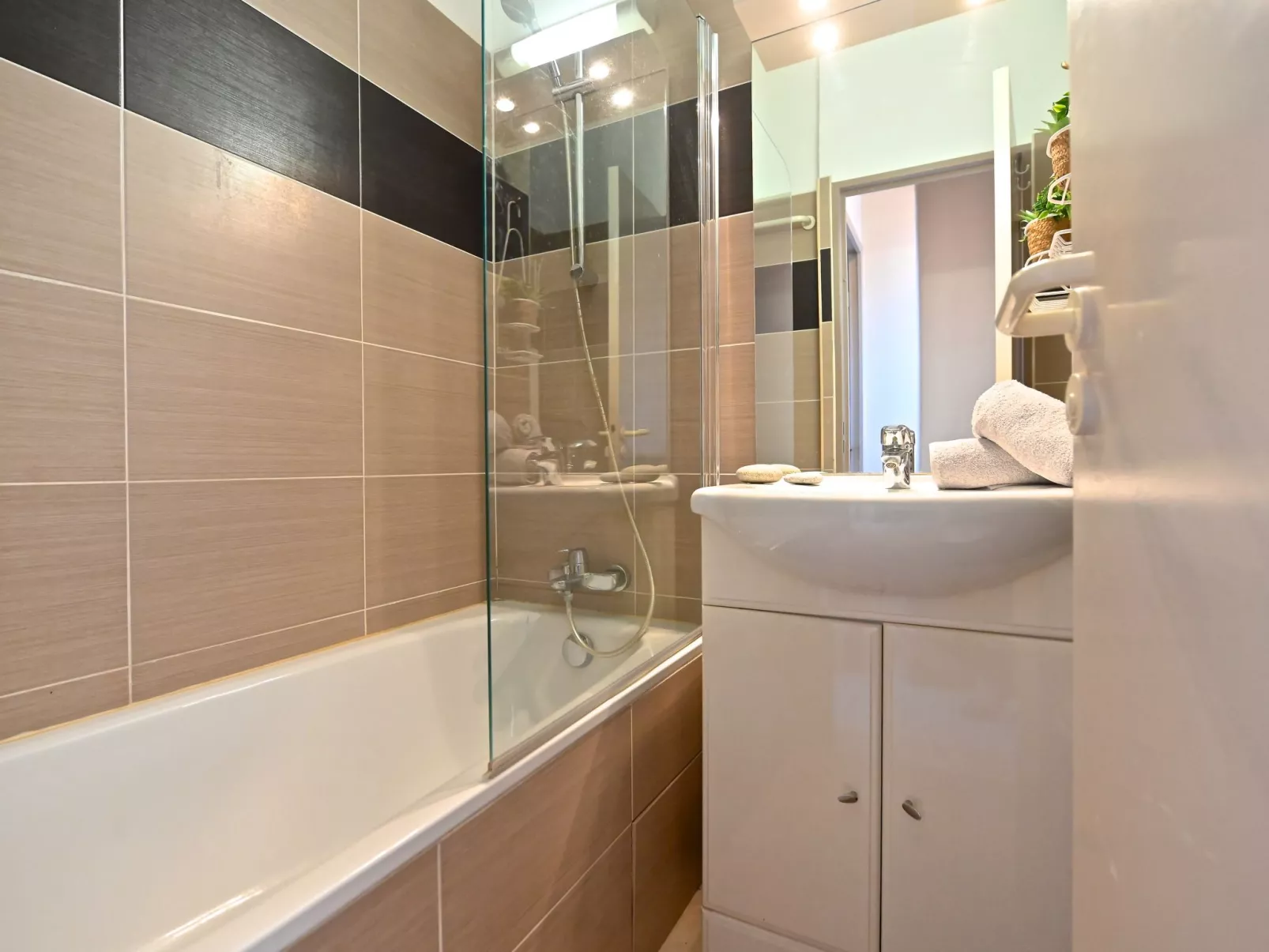 Village Cap Estérel - Le Belvédère - Dedans