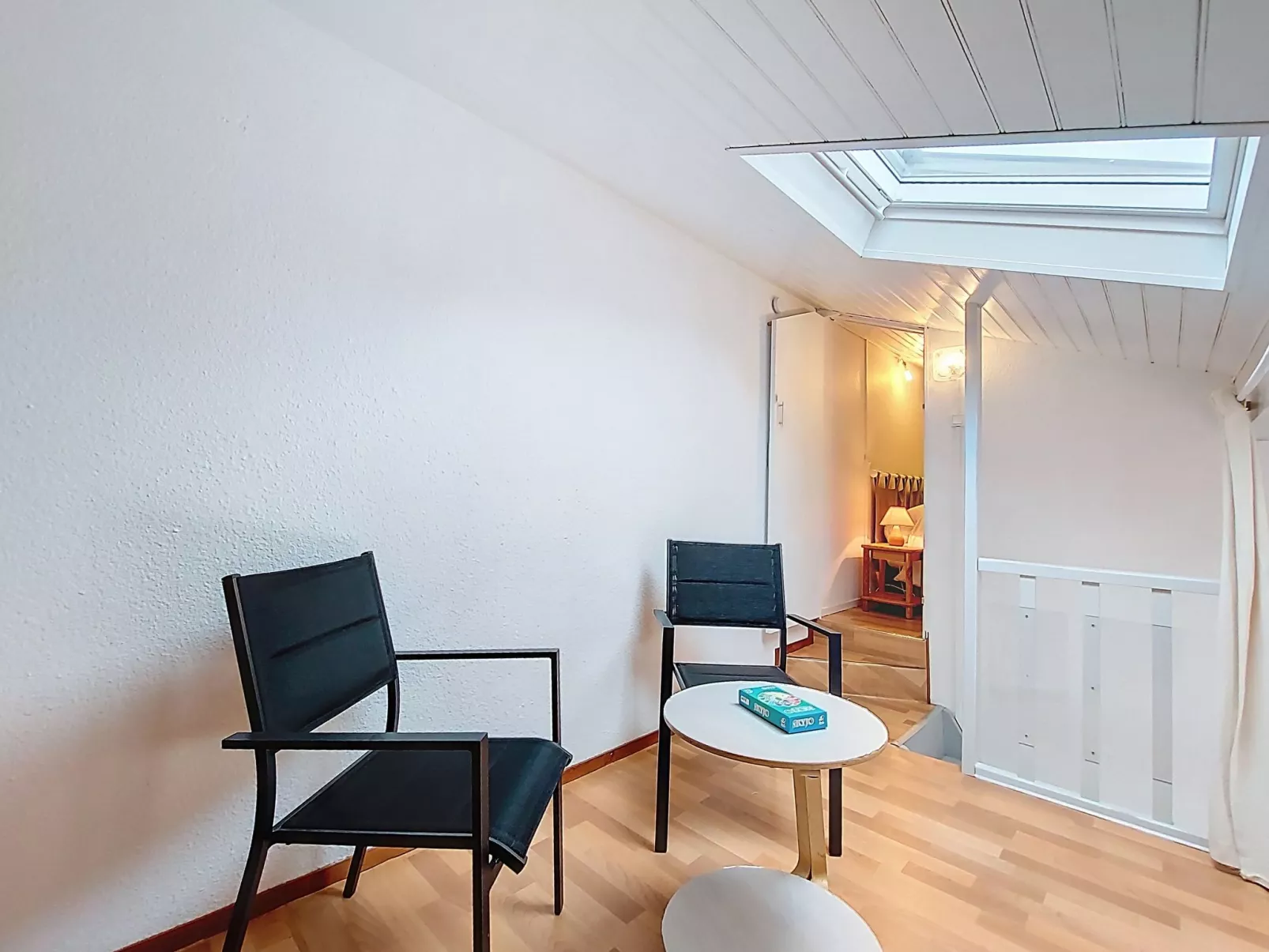 Les Palmyriennes - Drinnen