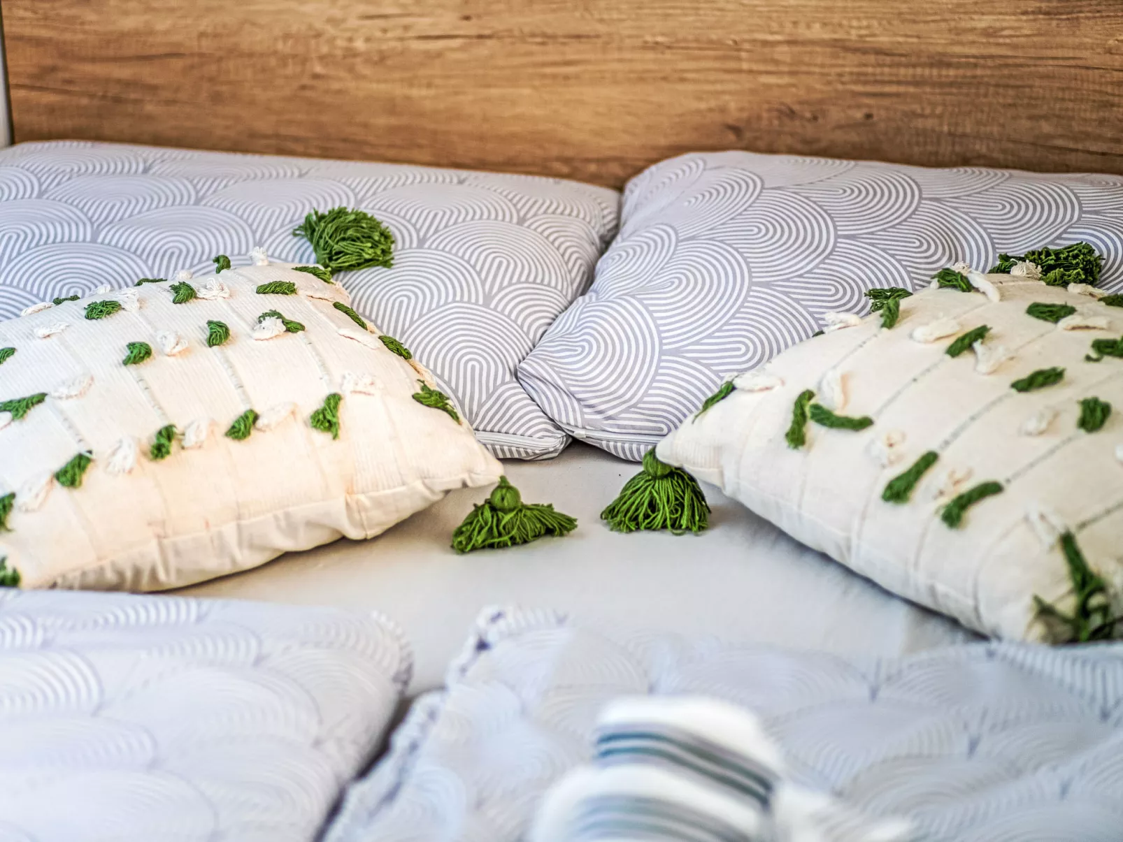 Maslina Delux - Drinnen