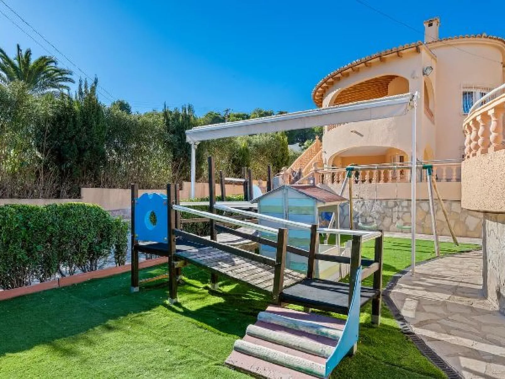 Villa Navacerrada - PlusHolidays - Image-tags.info