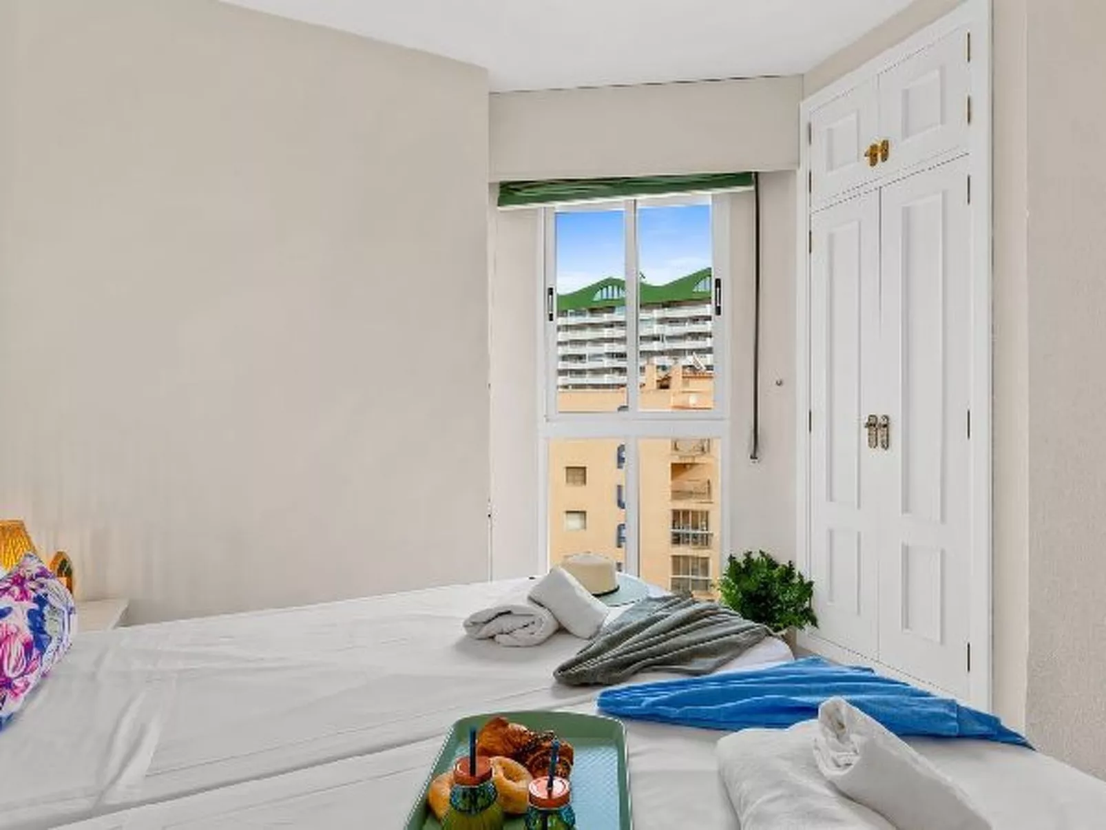 Apartment Aquarium - Plusholidays - Image-tags.info