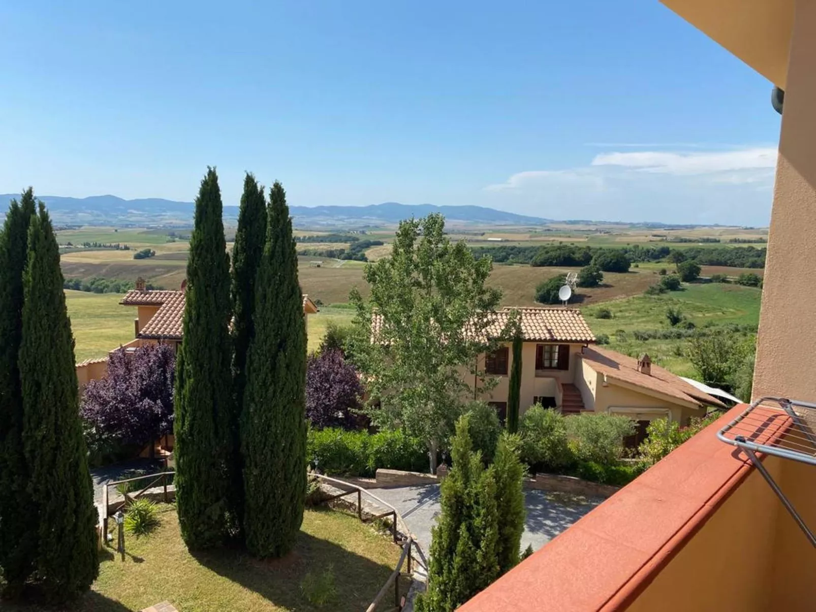 Pieve pomaia trilo flach - Outside