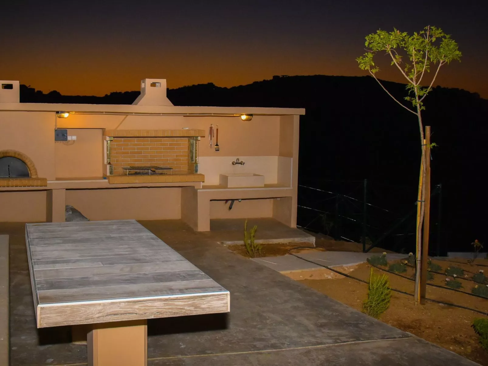 "Villa Anthekleia" - Outside