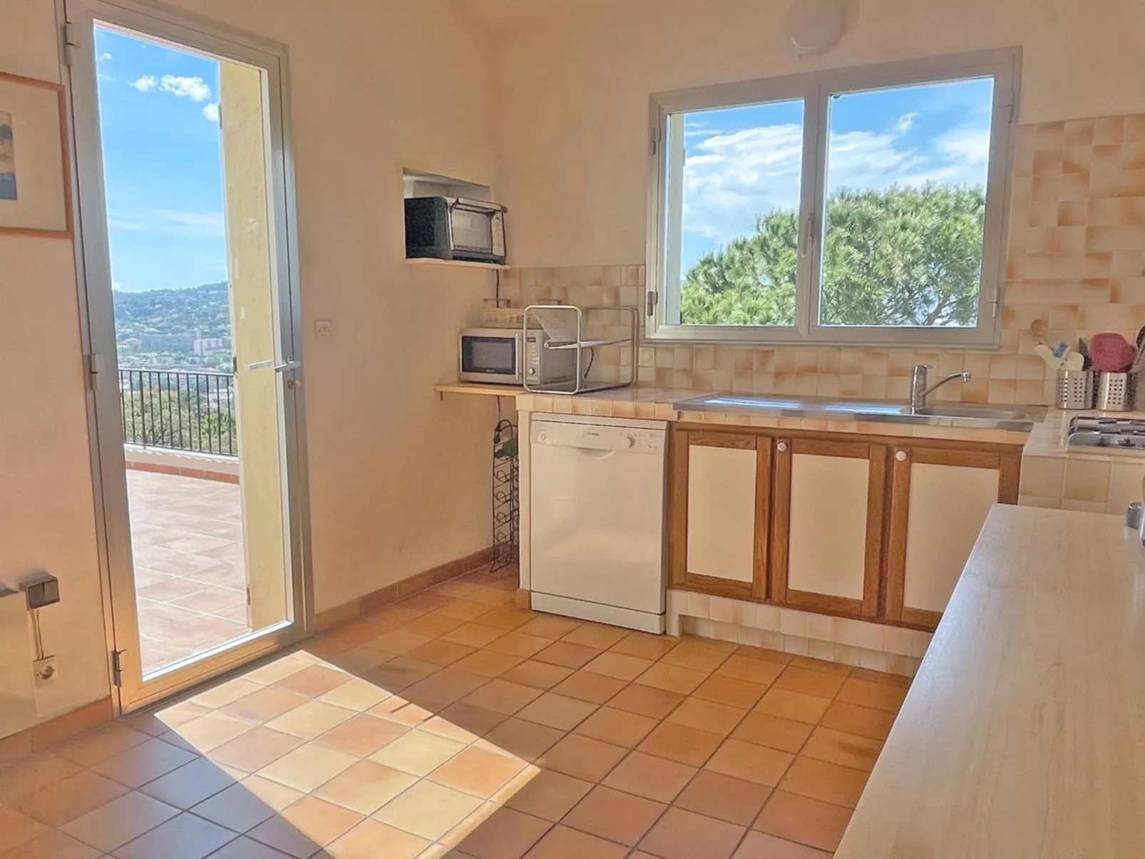 Villa "Armalac" mit Bergblick - Drinnen