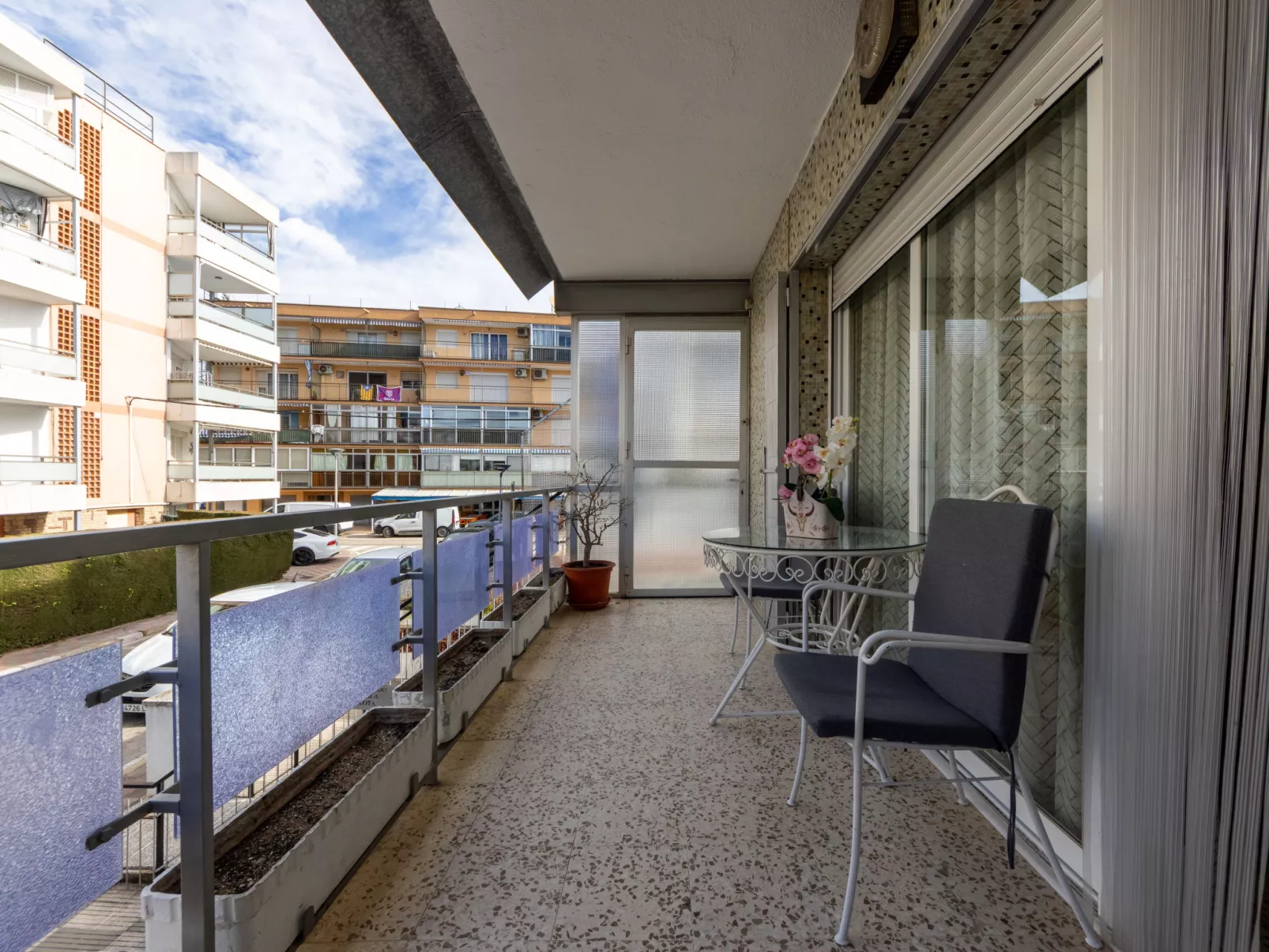 Tomas de Victoria - Dehors