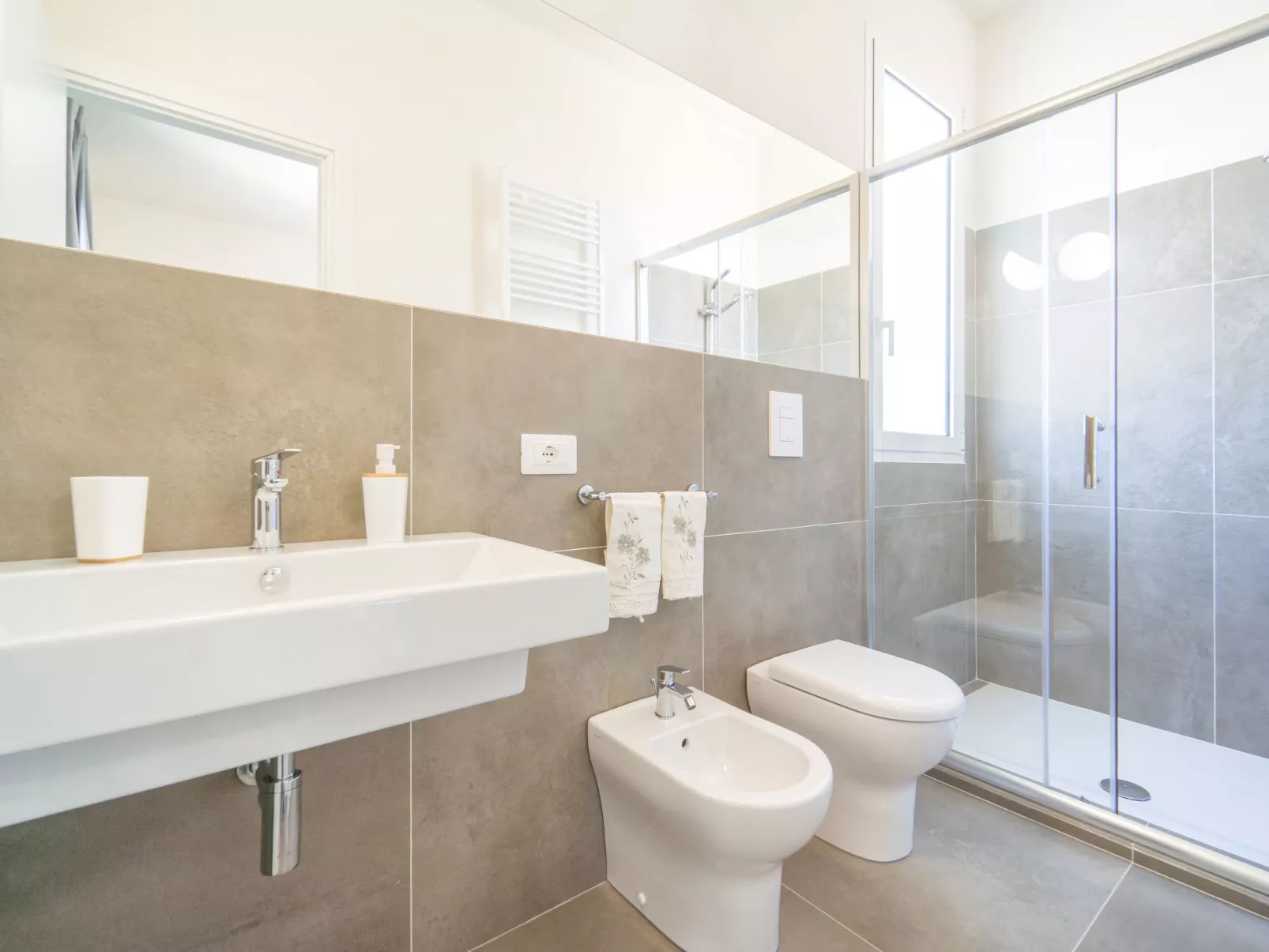 'Mamma Duna' mit Grill - Drinnen