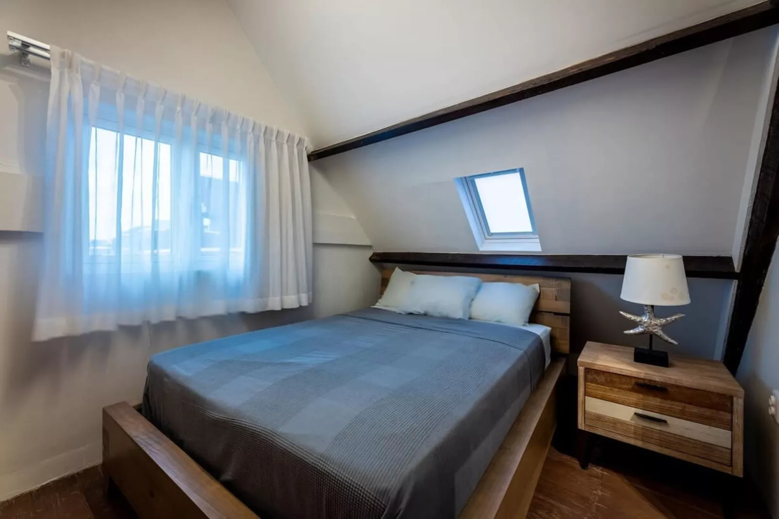 Plaza JoJo C - Bedroom