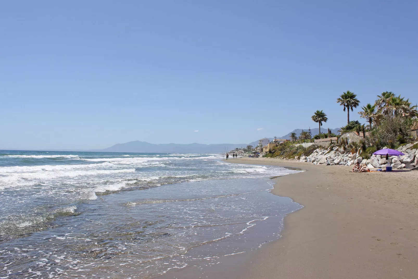 1100 - BEACH FRONT VILLA - Gebiete Sommer 5 km