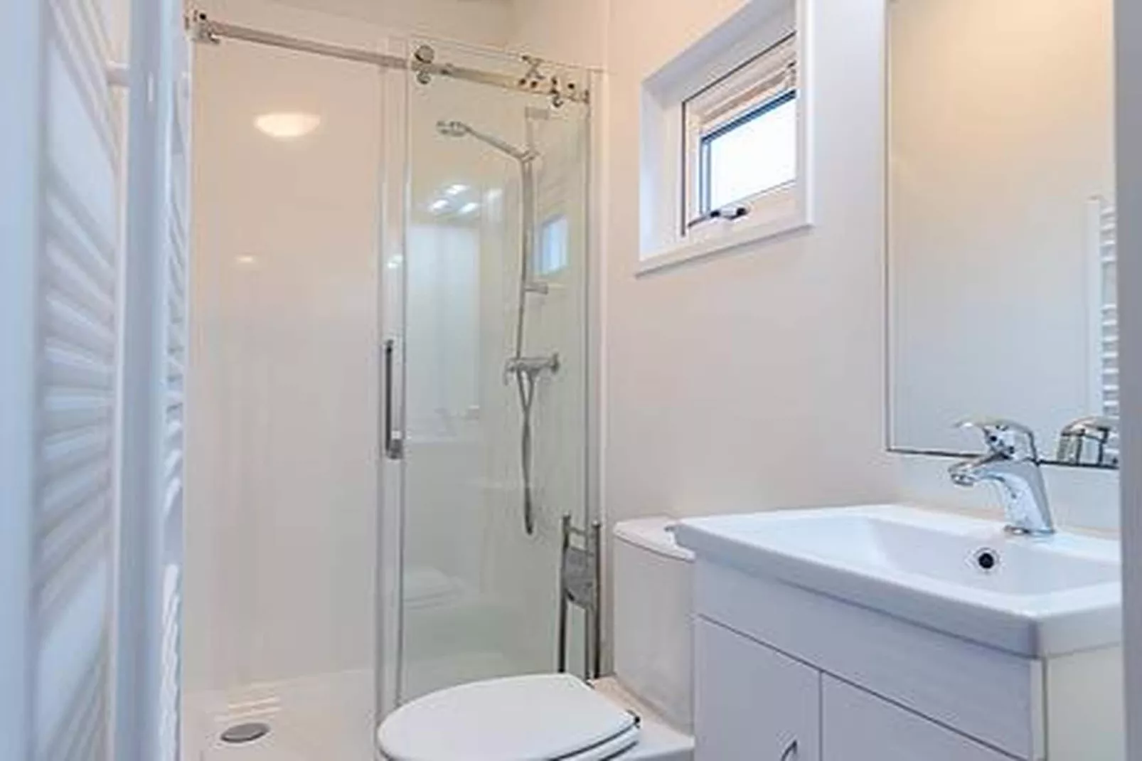 Duinhoeve Chalet Zeeland (huisdier toegestaan) - Bathroom