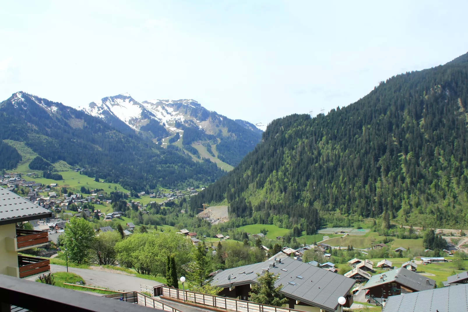Hameau des 4 saisons HSH275  COSY  & SUN 6 pers. - Im Freien