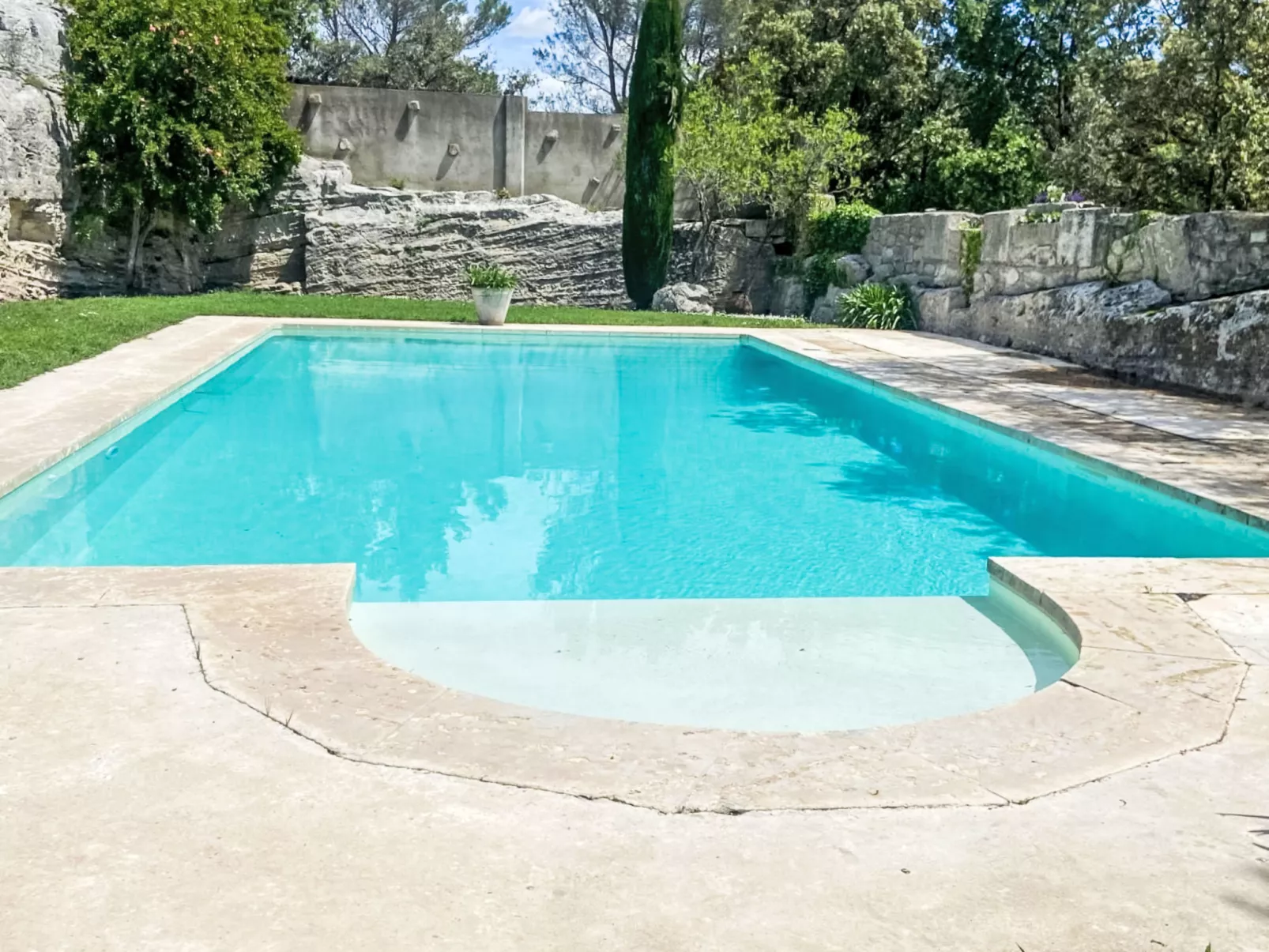 Mas du Castelet - Draußen