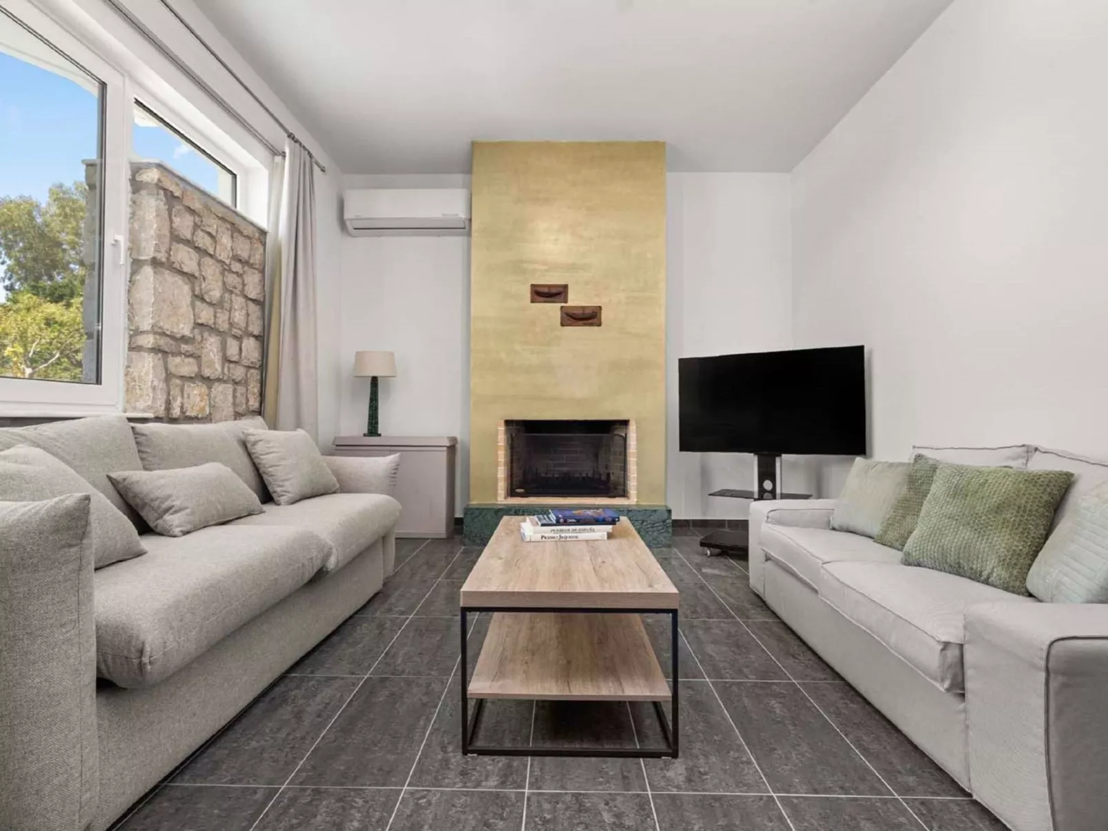 "Adamas Villa Rhodos" - Dedans