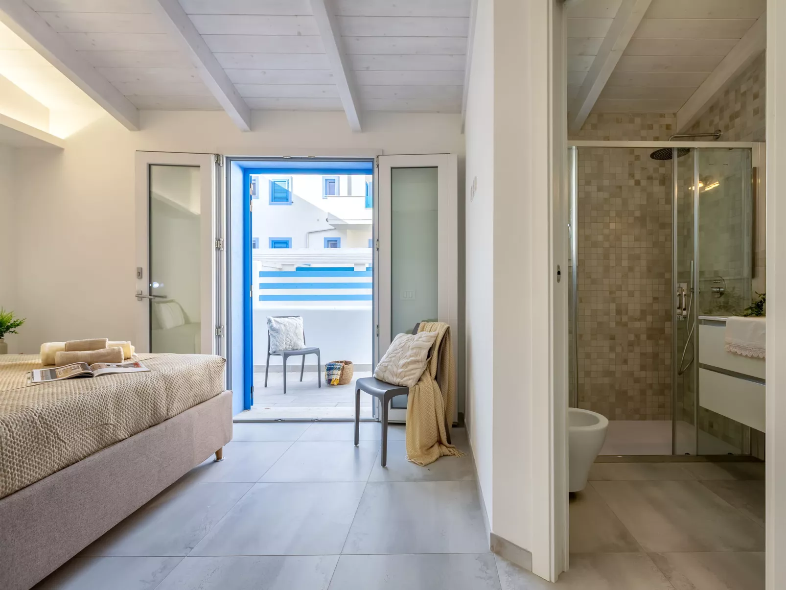 Nereide Blu - Inside