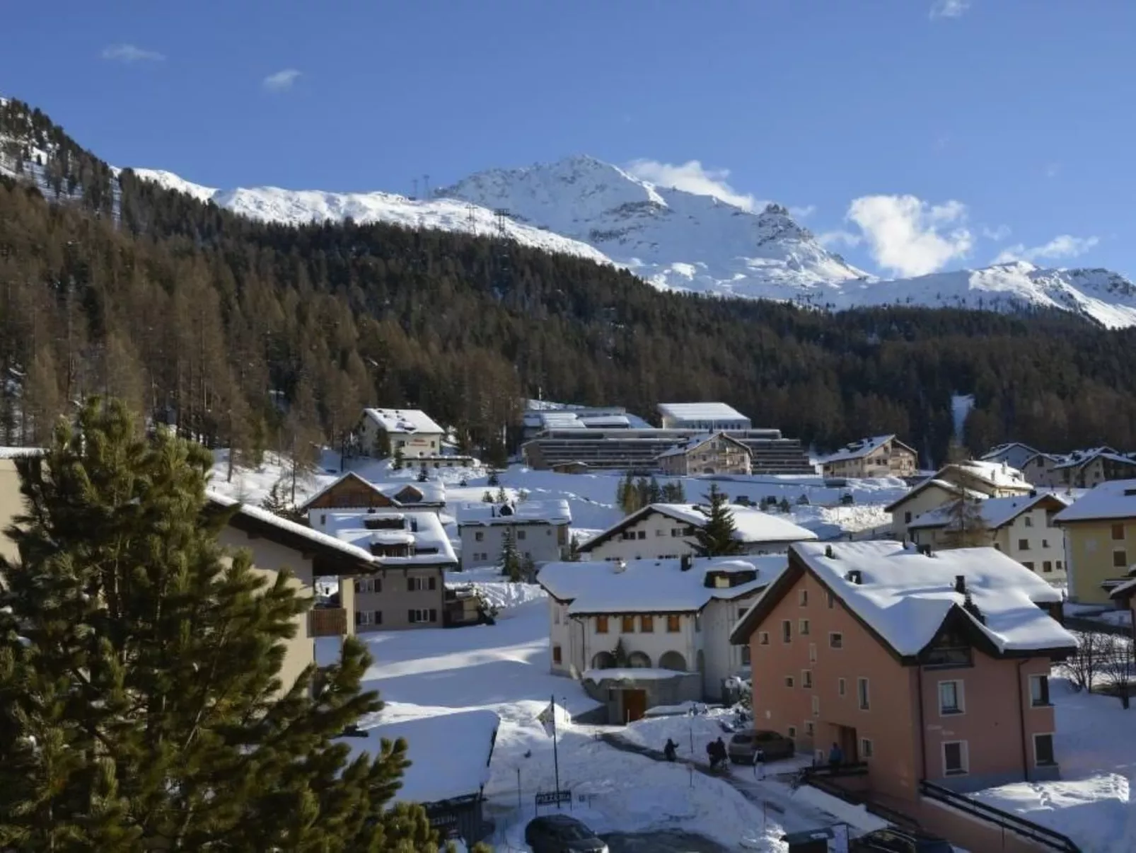 Wohnung "Chesa Guardaval 10" - Image-tags.info