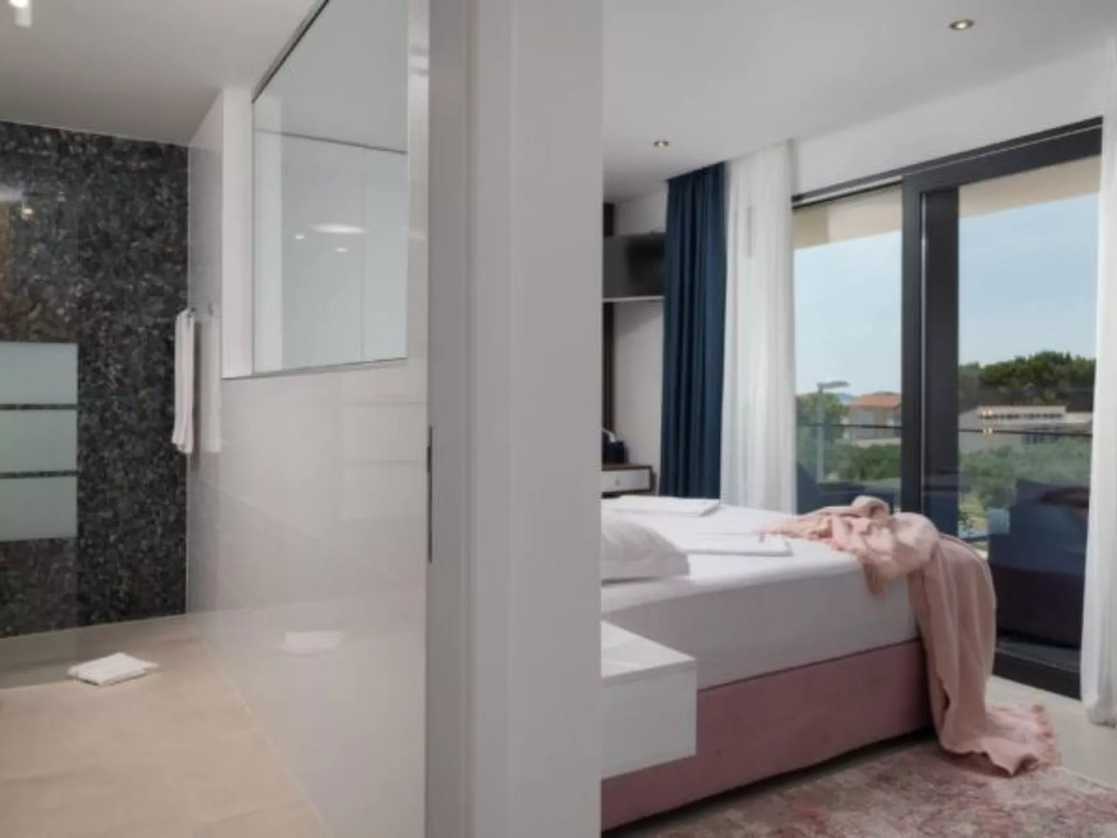 Villa Barbara with heated pool - Image-tags.info