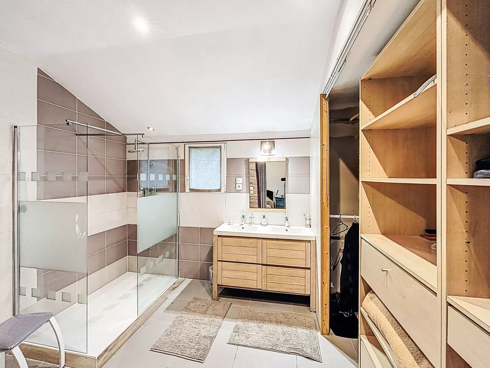 Maison Des Mésanges - Drinnen