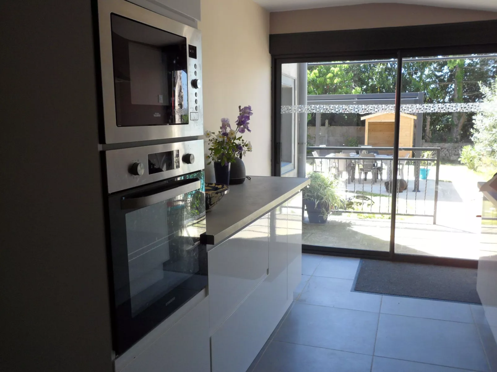 "Aelise" mit eigenem Pool - Drinnen