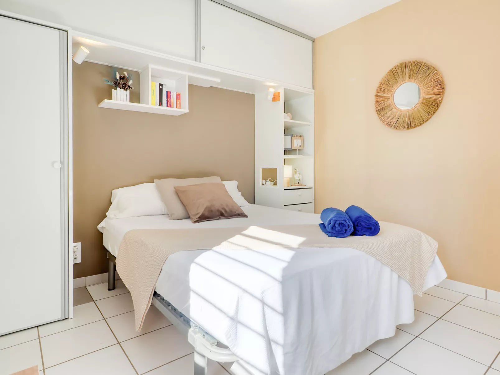 Canal Port Empuries - Drinnen