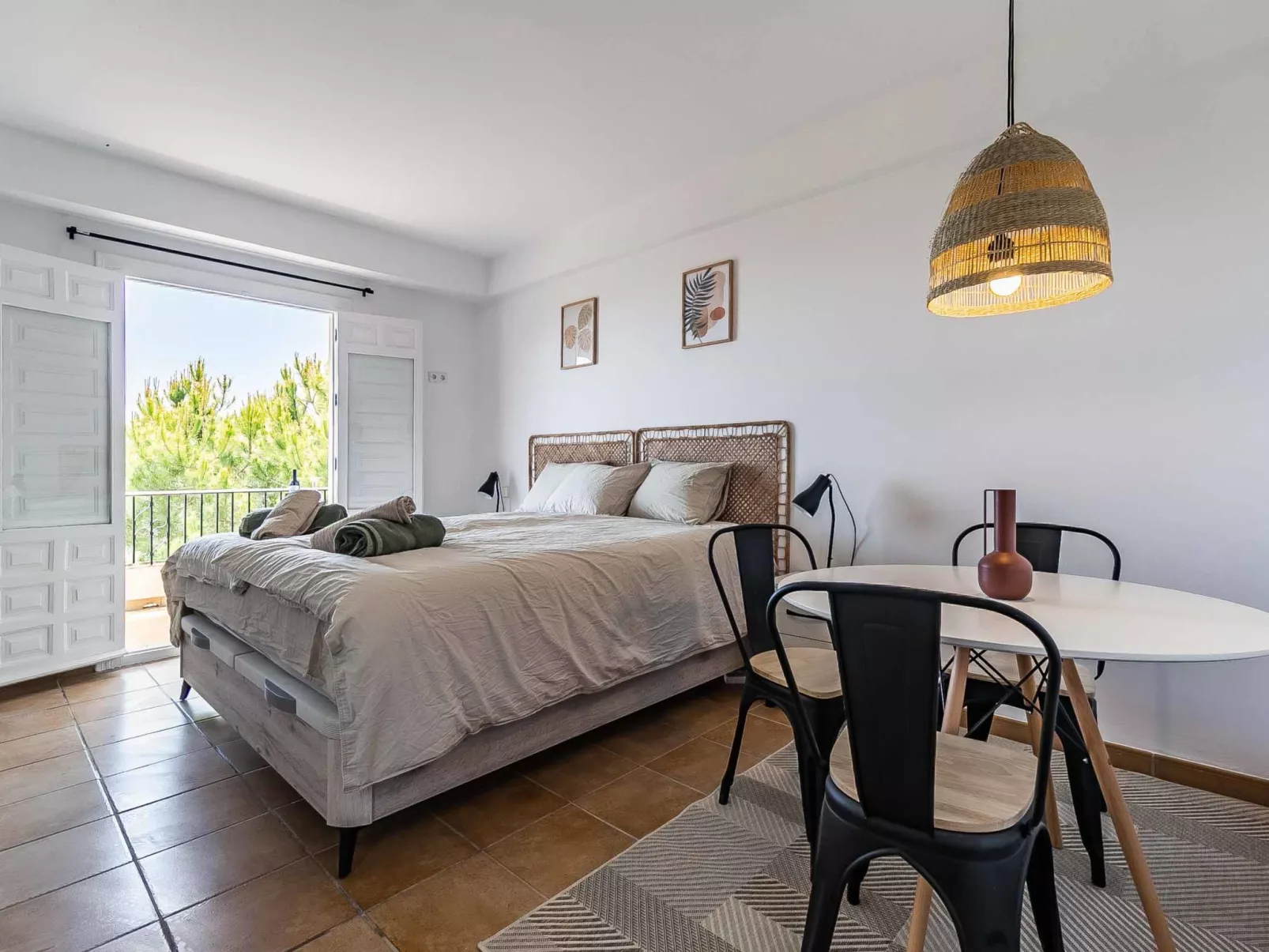 Hacienda Competa - Inside