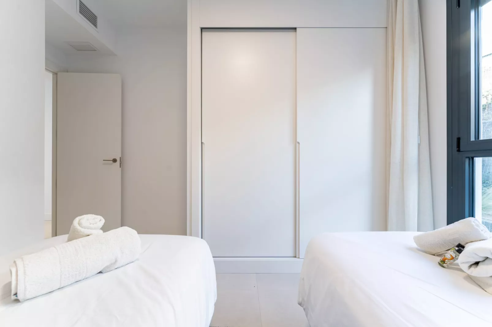 CT 404 - Faro's Fuengirola Higueron Hights - Seaviews - Chambre