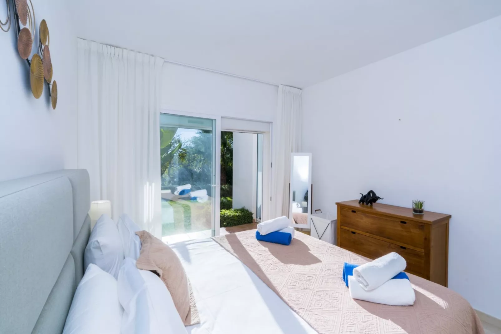 Stylish 2-Bed Apartment | Alcazaba Lagoon (303) - Chambre