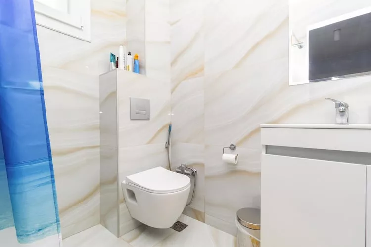 Acrotel Porto Brava Luxury Villas Ormos Panagias 4 bedroom villa 2 - 8 pax - Badezimmer