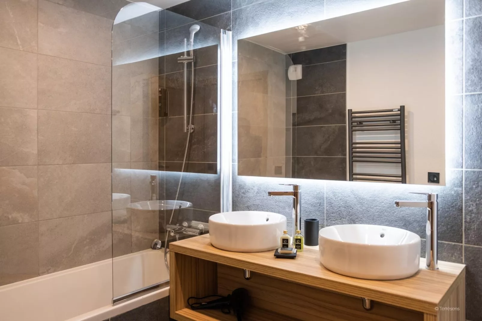 PLAGNE MONTALBERT Le Snoroc- A48S - Badezimmer