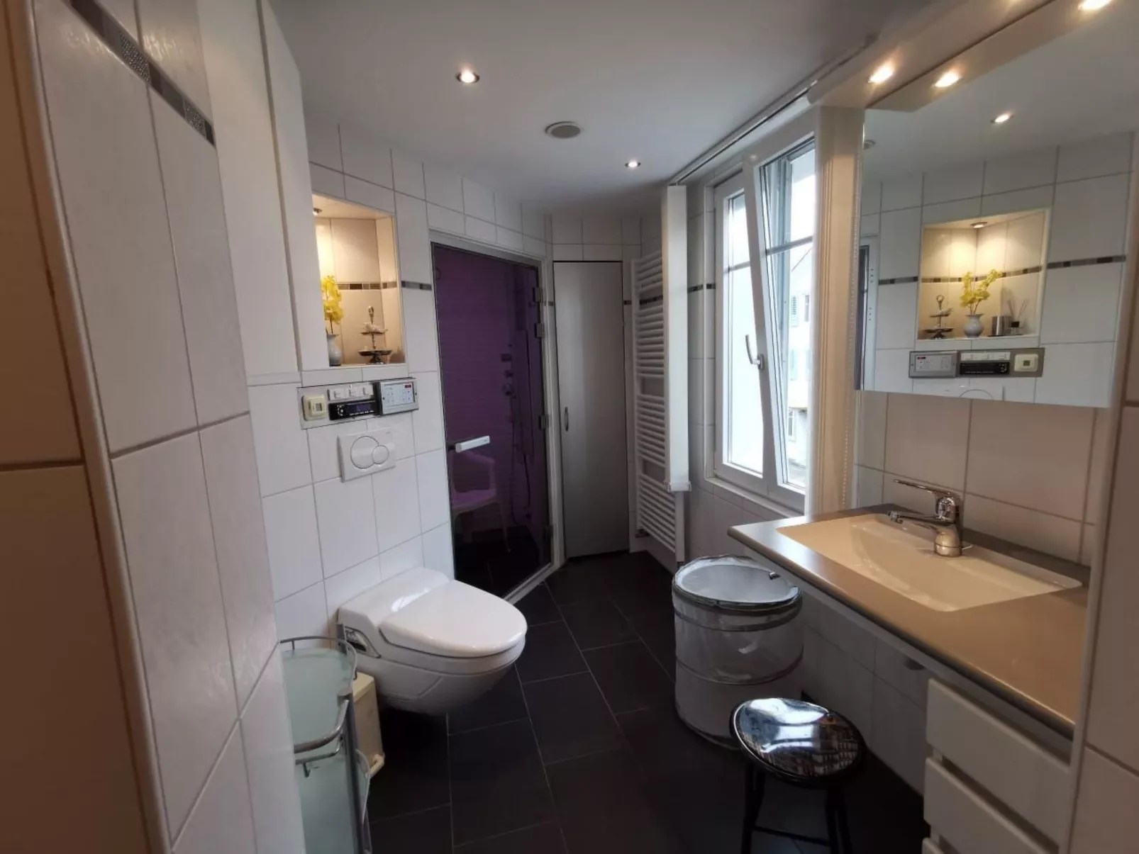 Im Fürstenland 1.OG - Inside