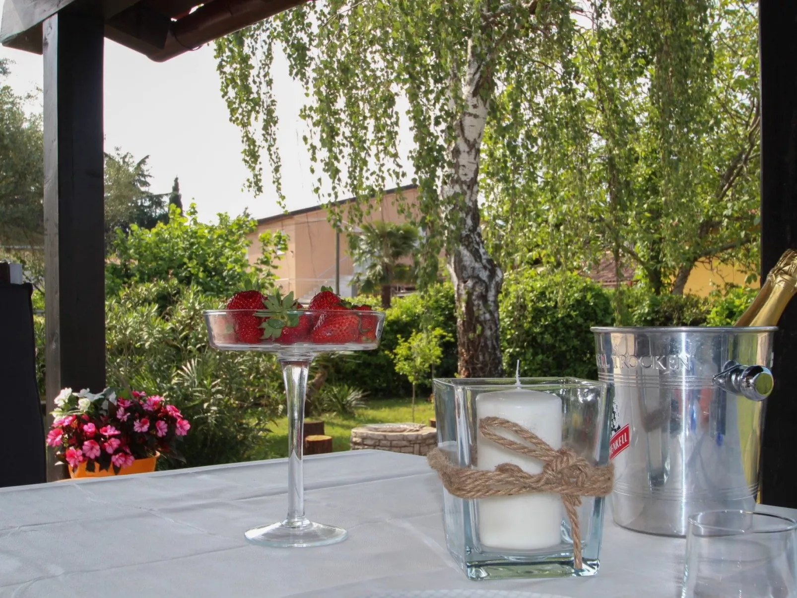 "Karpinjan" direkt am Strand - Outside