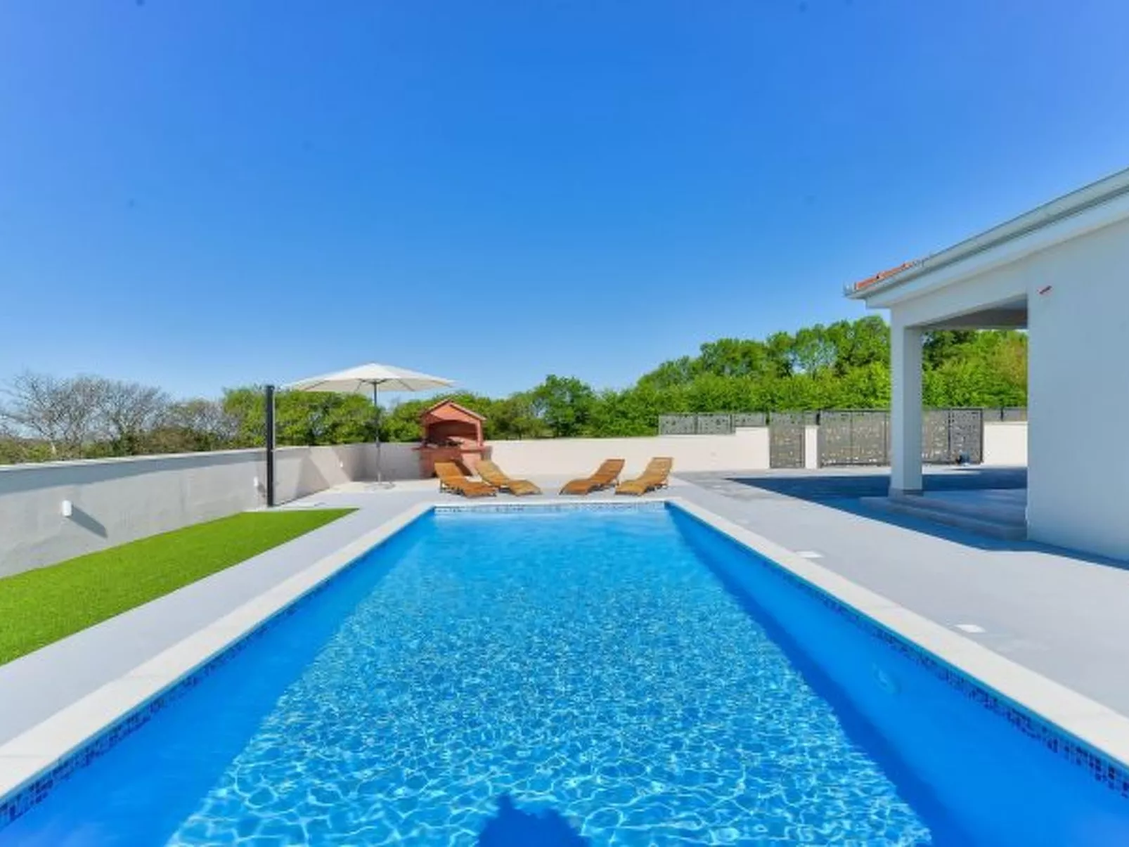 Holiday House Casia with pool - Image-tags.info