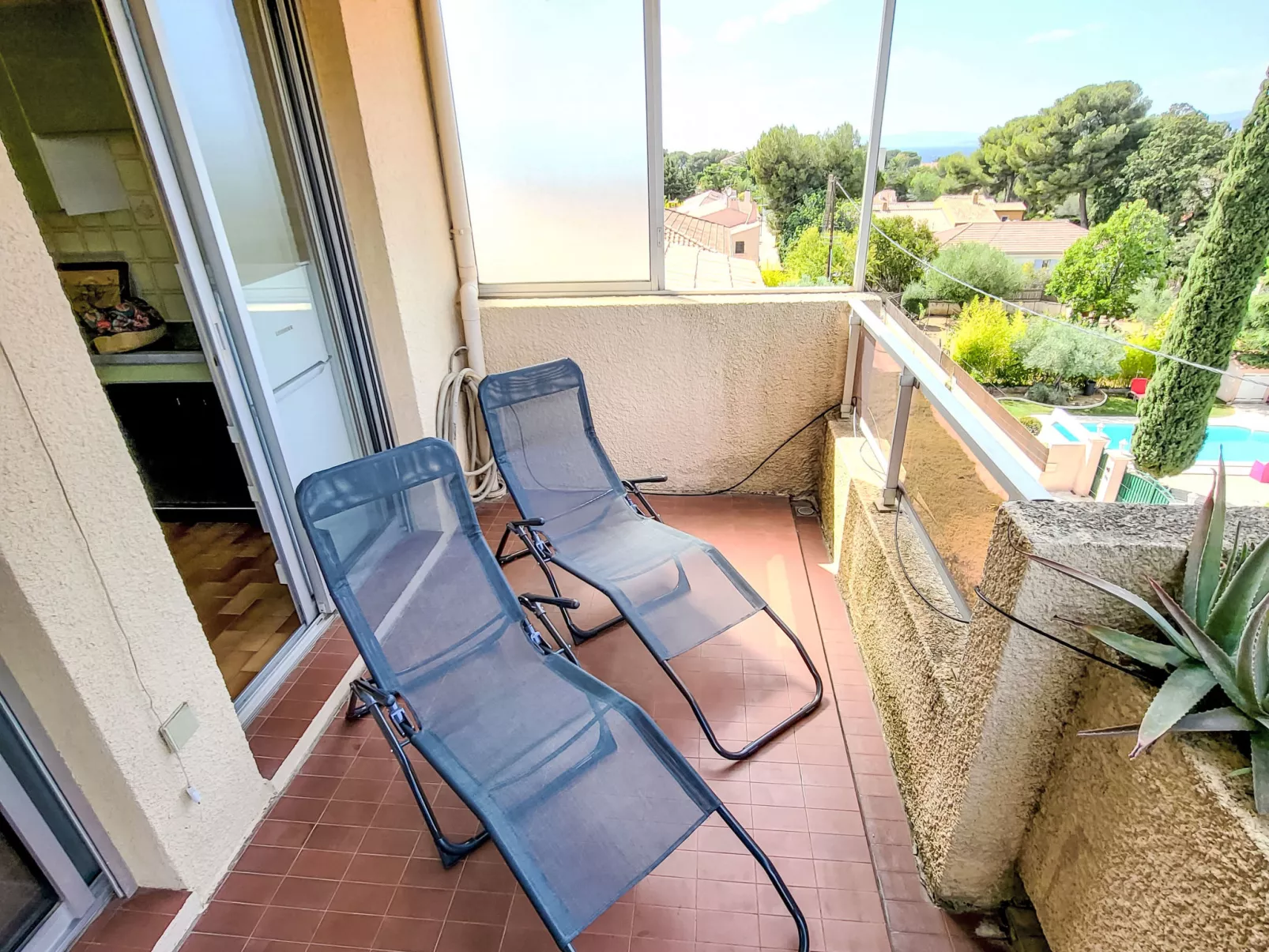 Les Jardins du Soleil - Drinnen