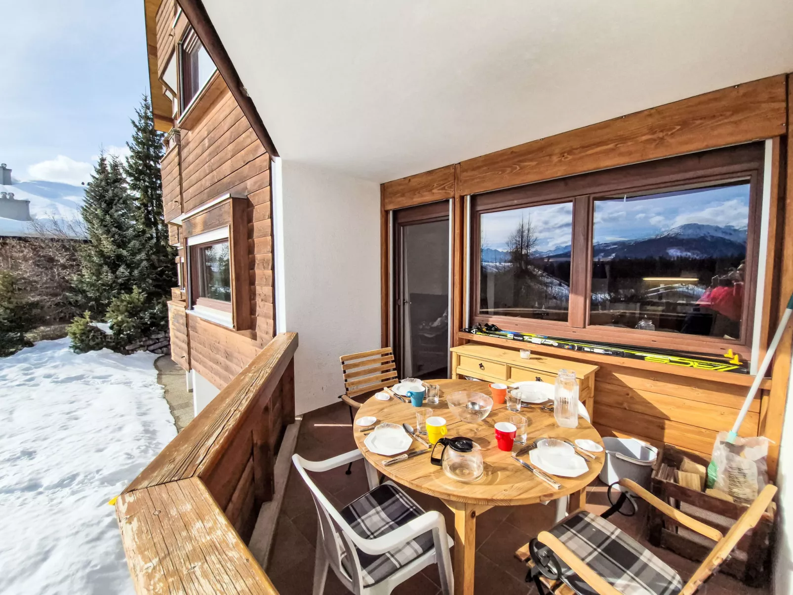 Crans-Léman 5 - Outside